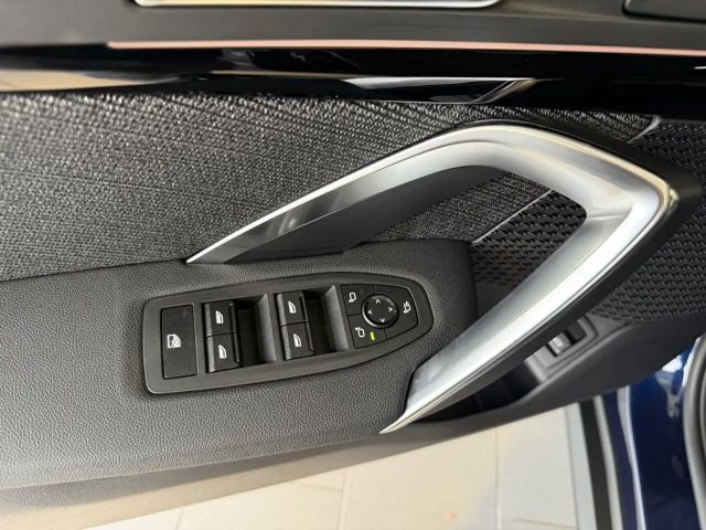 BMW X1 sDr.20i Aut. PANO+KAM+AKTIVS+MEMORY+SPUR+AL+