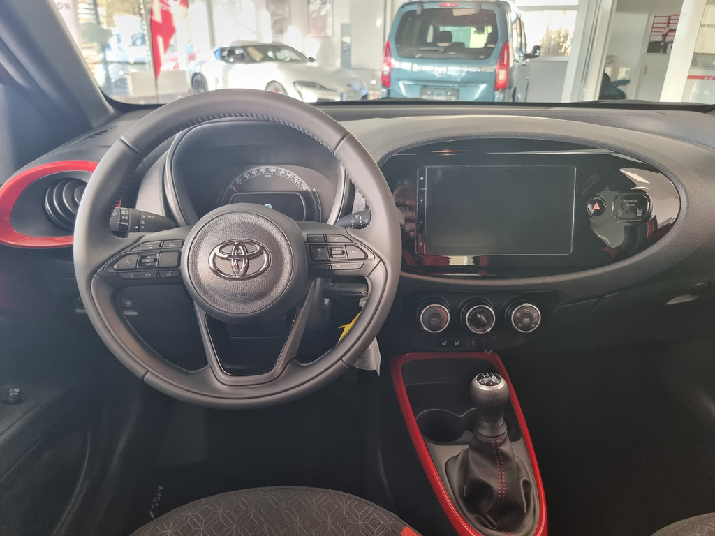 Toyota Aygo X 5-deurs Basis Team D