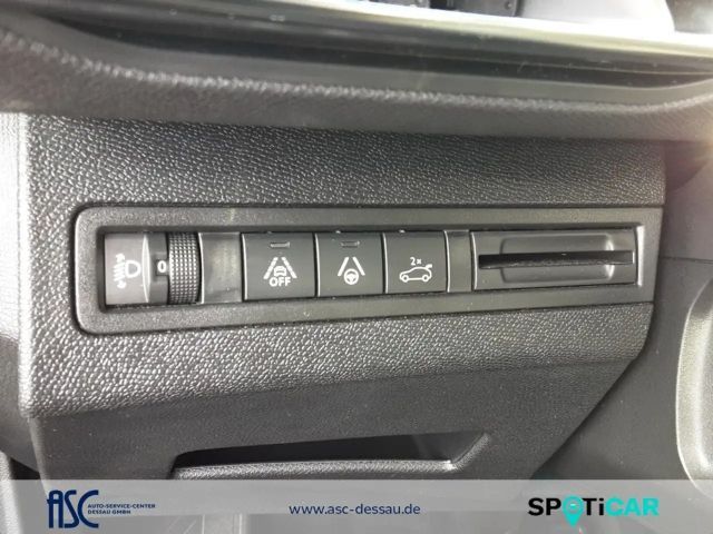 Peugeot 5008 Allure Pack EAT8 HDi