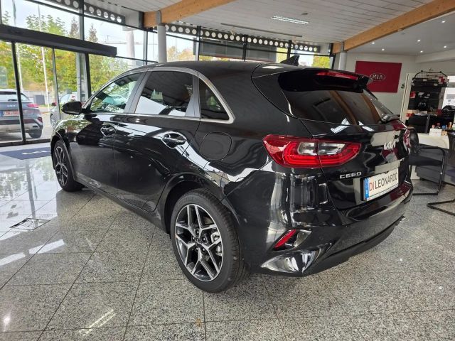 Kia Ceed Ceed Ultimate Edition Automatik Navi Kamera JBL