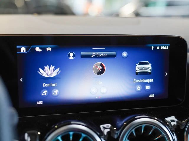 Mercedes-Benz EQA 350 4MATIC AMG Line