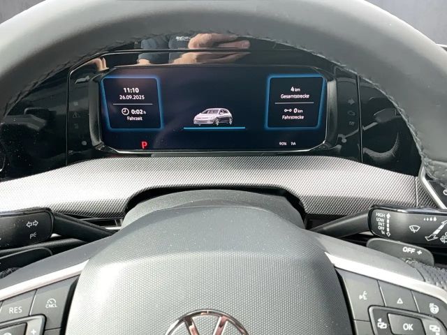 Volkswagen Golf DSG Sport