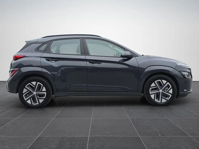Hyundai Kona 64 kWh Electric Select