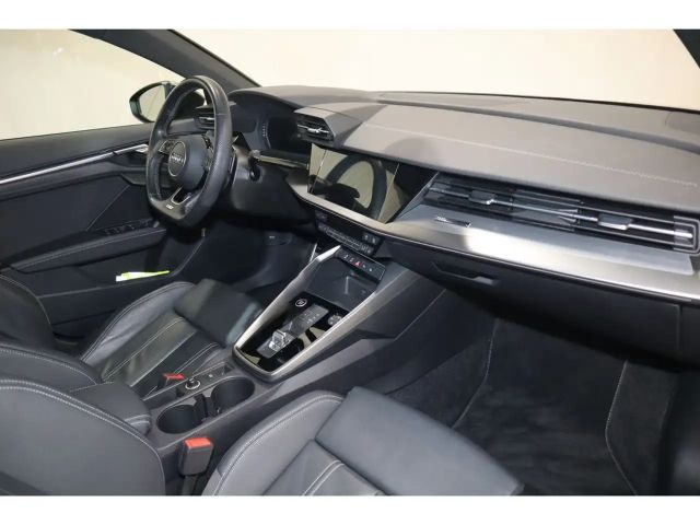 Audi A3 35 TDI S-Line Sedan Sportback