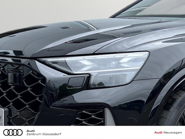 Audi RS Q8 Performance Quattro