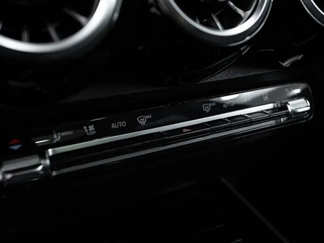 Mercedes-Benz EQB 250