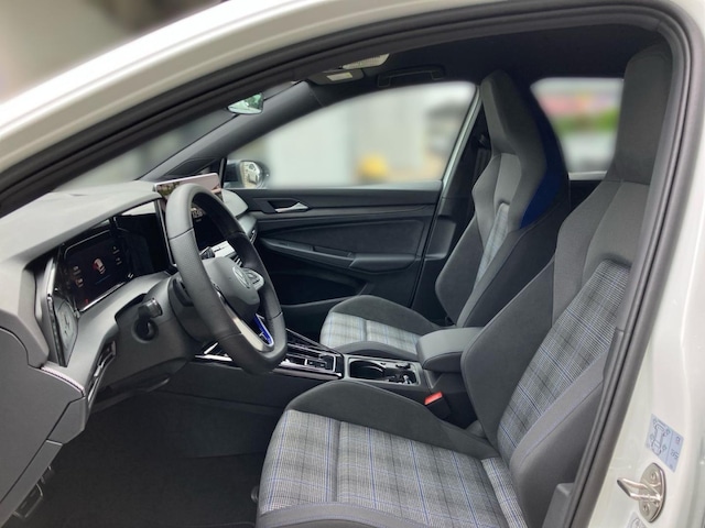 Volkswagen Golf GTE eHybrid