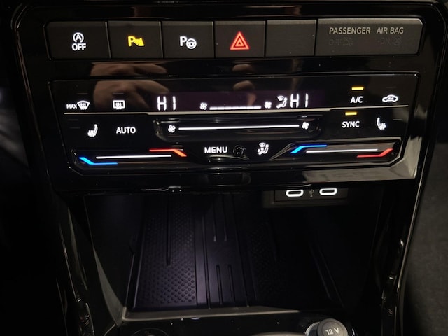 Volkswagen T-Cross 1.5 TSI DSG R-Line