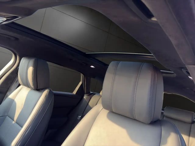 Land Rover Range Rover Velar P400e