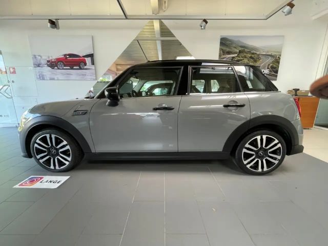 MINI Cooper S Driving Ass. CarPlay RFK SHZ PDC Sports