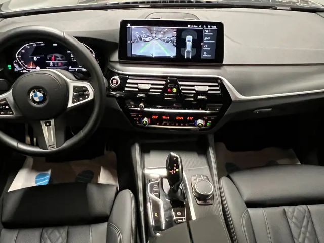 BMW 520 520d M-Sport xDrive