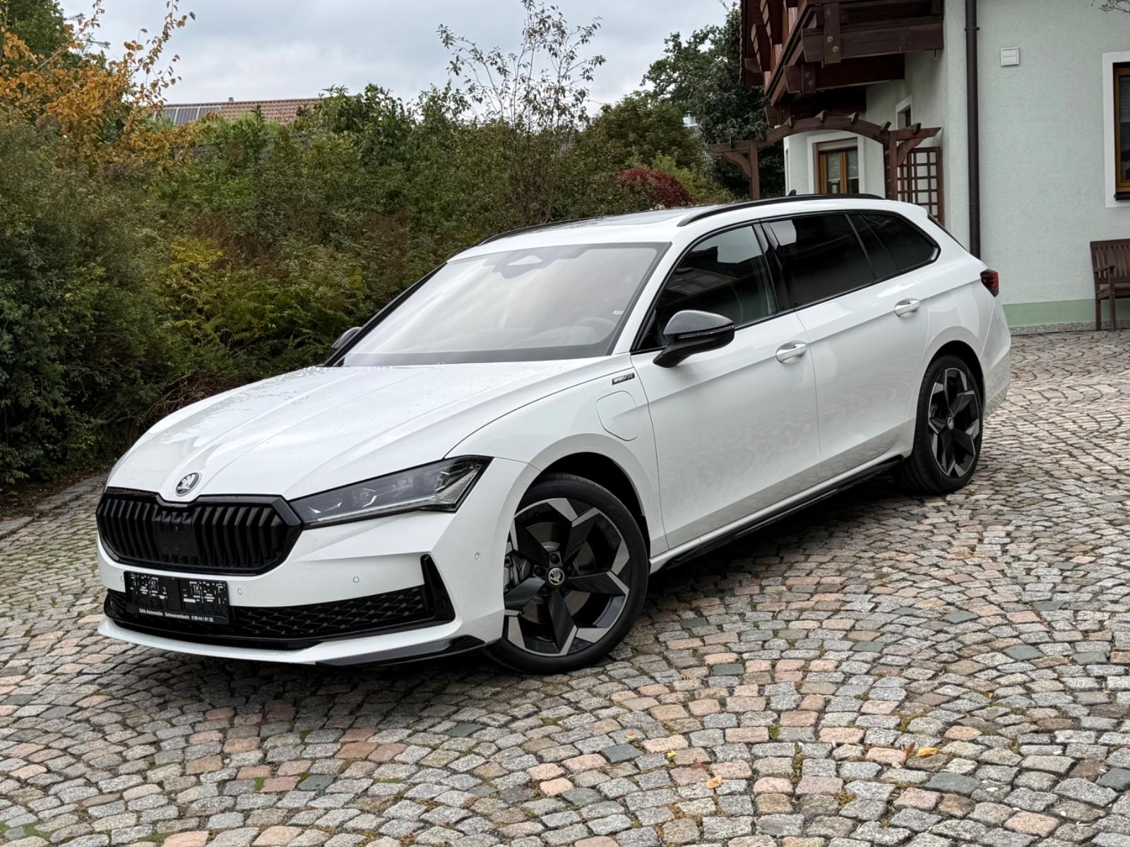 Skoda Superb 1.5 TSI Combi Sportline iV