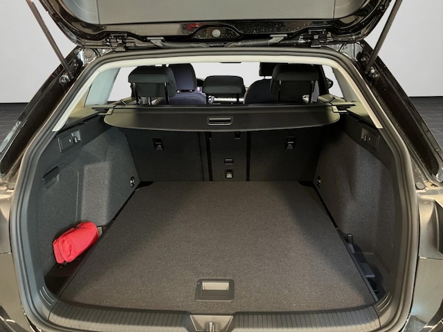 Volkswagen Golf 1.5 TSI Life Variant
