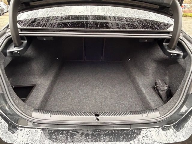 BMW 520 520i M-Sport Sedan