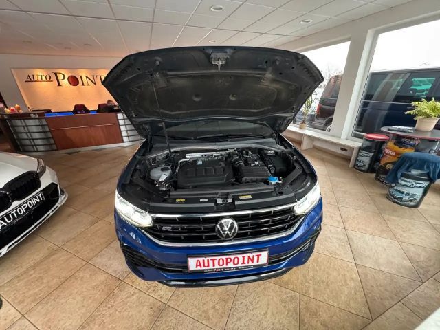 Volkswagen Tiguan R-Line Style