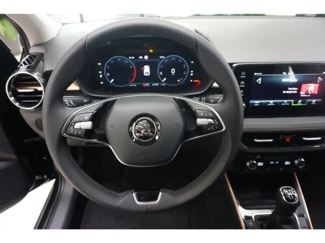 Skoda Fabia 1.0 TSI Drive Suite