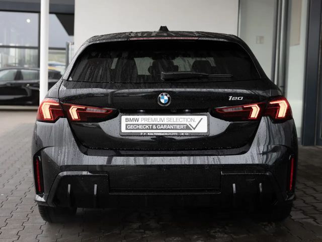 BMW 120 120i M-Sport Sedan