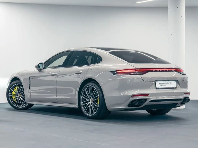 Porsche Panamera E-Hybrid S Turbo