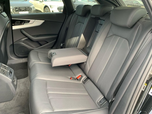 Audi RS4 Avant Quattro