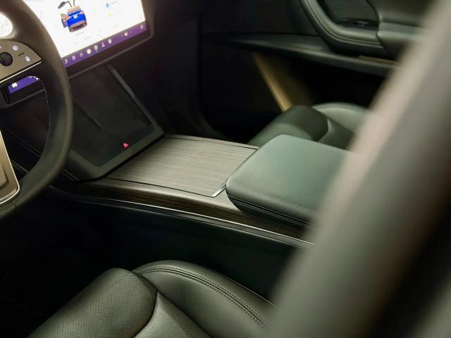 Tesla Model X Long Range