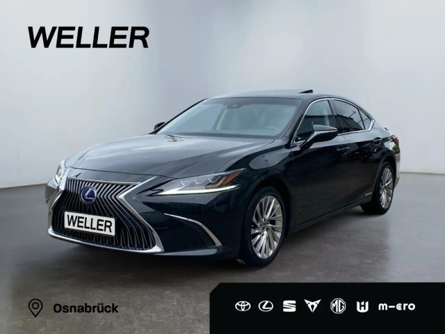 Lexus ES Luxury Line