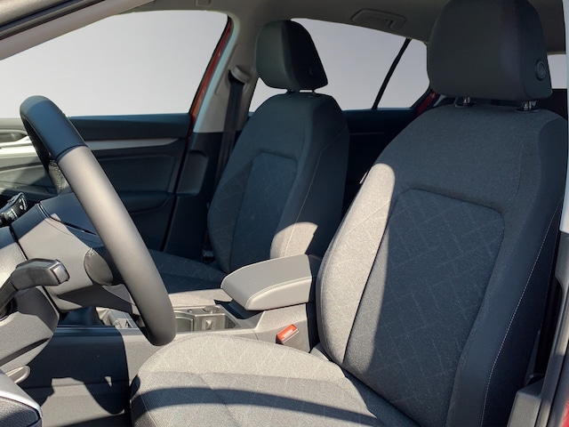 Volkswagen Golf 1.5 TSI Golf VIII Life