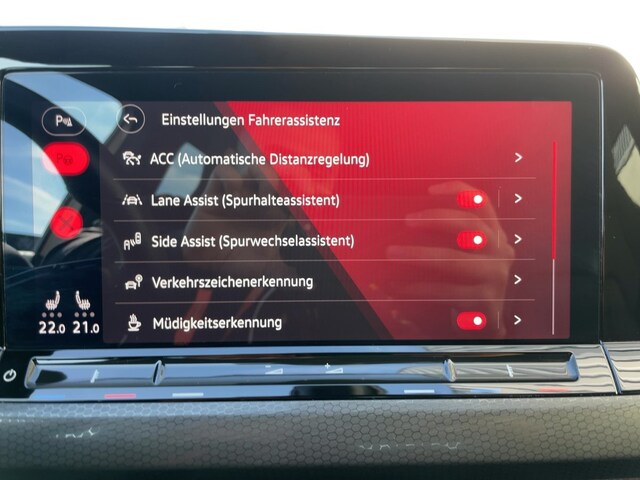 Volkswagen Golf 2.0 TSI DSG Golf VIII