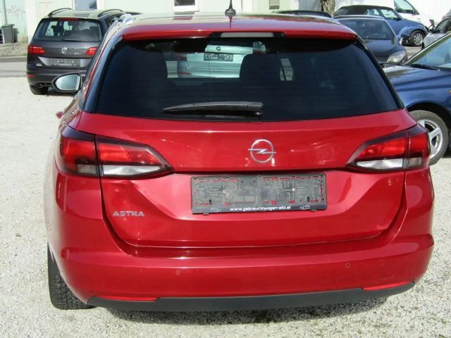 Opel Astra Design&Tech Start/Stop