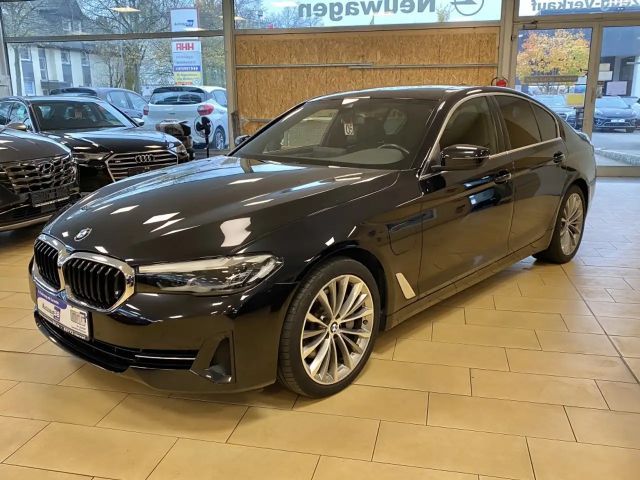 BMW 530 530e Sedan