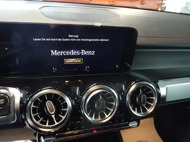 Mercedes-Benz EQB 300 4MATIC