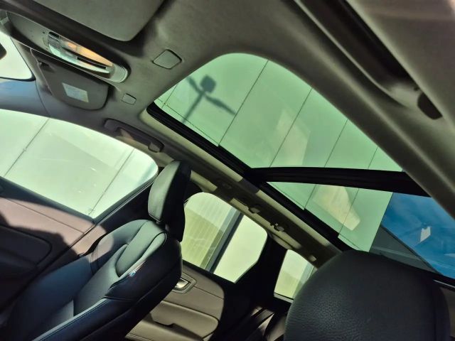 Volvo XC60 AWD Core T6