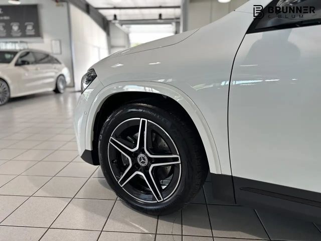 Mercedes-Benz GLA 200 AMG Line