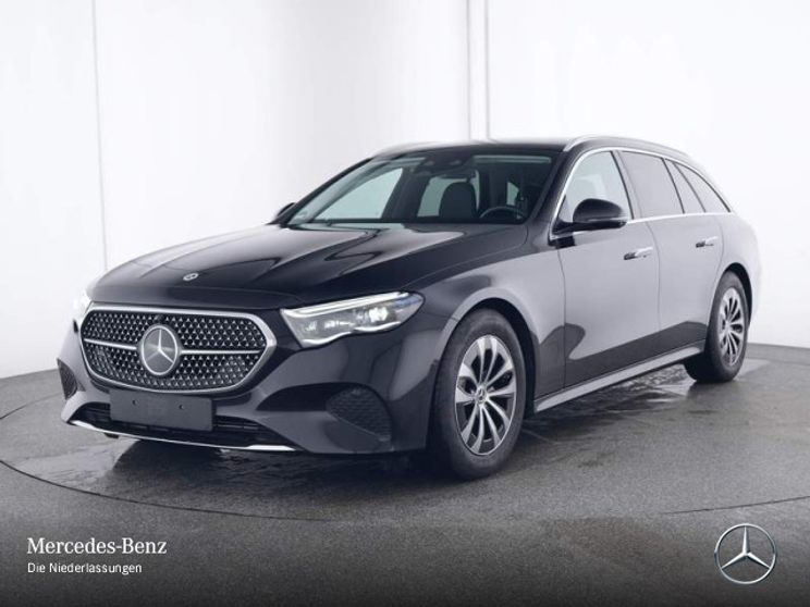Mercedes-Benz E 220 AVANTGARDE E 220 d Estate