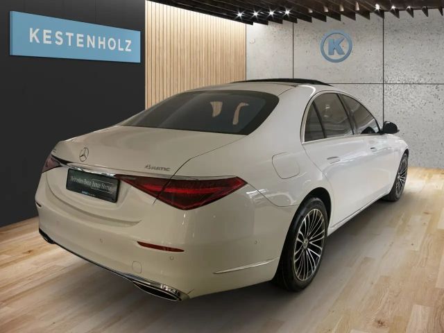Mercedes-Benz S 500 4MATIC Sedan