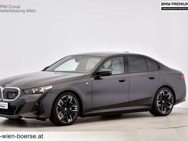 BMW i5 M60 Sedan xDrive