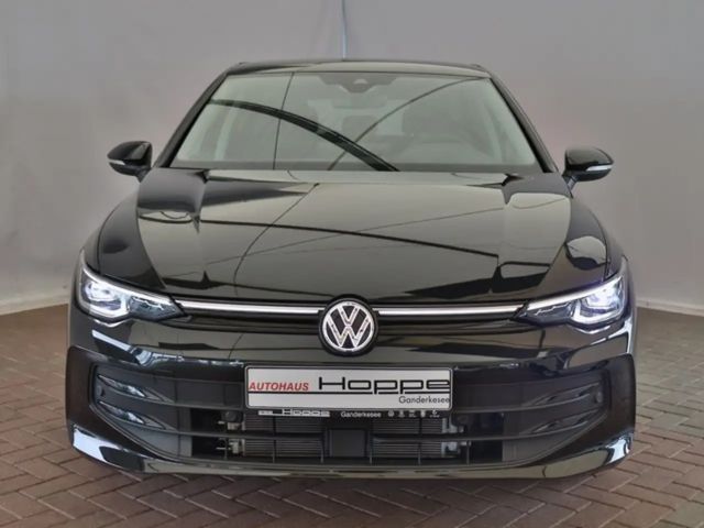 Volkswagen Golf 1.5 TSI DSG Golf VIII Life