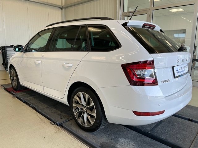 Skoda Fabia 1.0 TSI Clever Combi