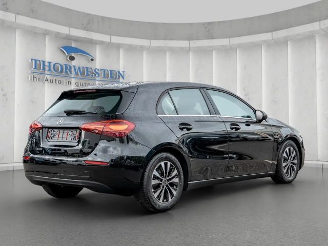 Mercedes-Benz A 180 Hatchback