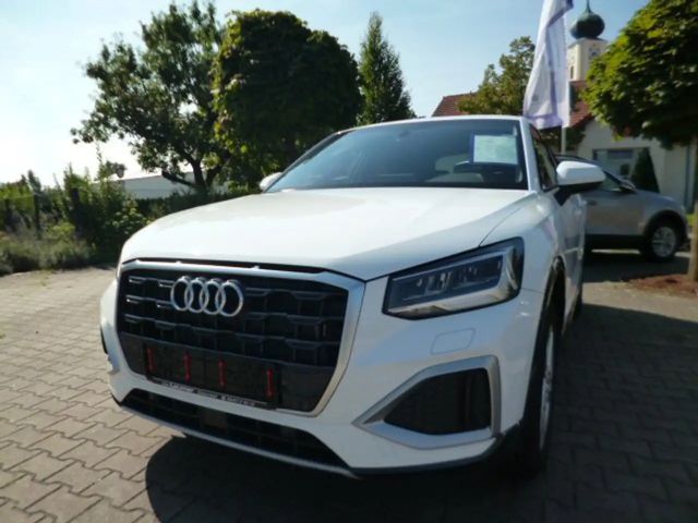 Audi Q2 30 TFSI Advance