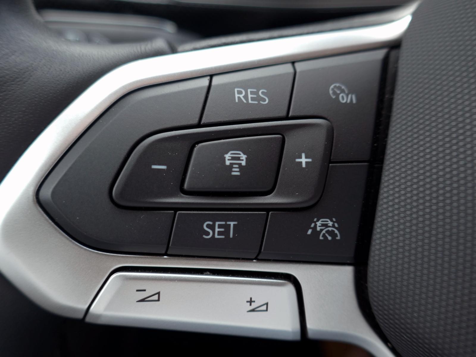 Volkswagen T-Cross 1.0 TSI R-Line