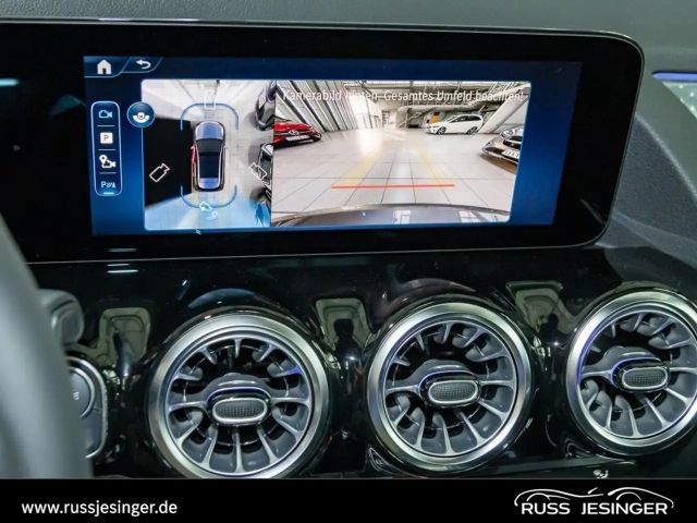 Mercedes-Benz B 220 4MATIC Progressive Sedan