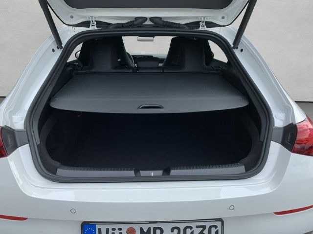 Mercedes-Benz CLA 200 Shooting Brake