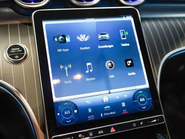 Mercedes-Benz C 300 AMG Line Sedan