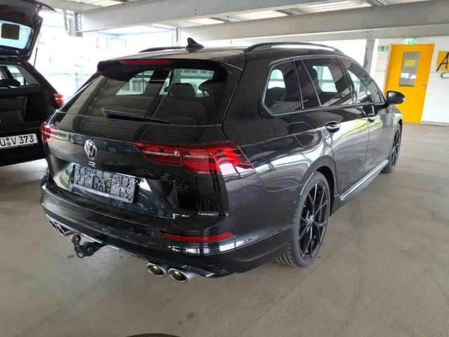 Volkswagen Golf Max Variant