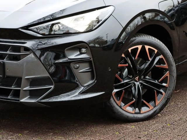 Cupra Terramar 1.5 e-Hybrid VZ