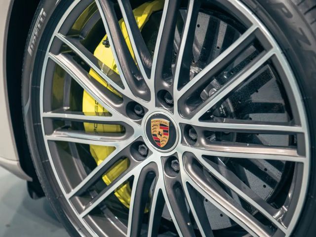 Porsche Panamera E-Hybrid S Turbo