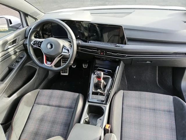 Volkswagen Golf 2.0 TSI GTI