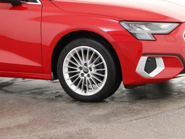 Audi A3 30 TFSI Sedan