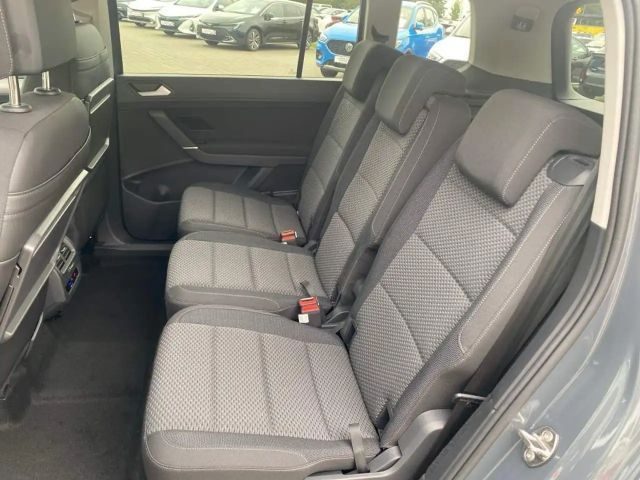 Volkswagen Touran 1.5 TSI DSG Plus