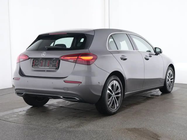 Mercedes-Benz A 200 A 200 d Hatchback